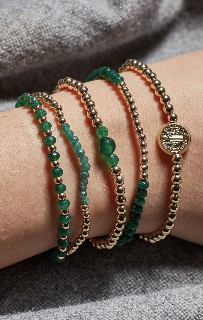 SEIDLALM ARMBAND SMARAGD GRÜN QUARTZ MIX GOLDFARBIGEN PERLEN