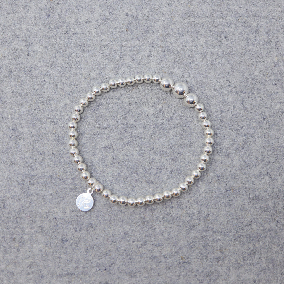 Versilbertes Perlen Armband Bärenbad