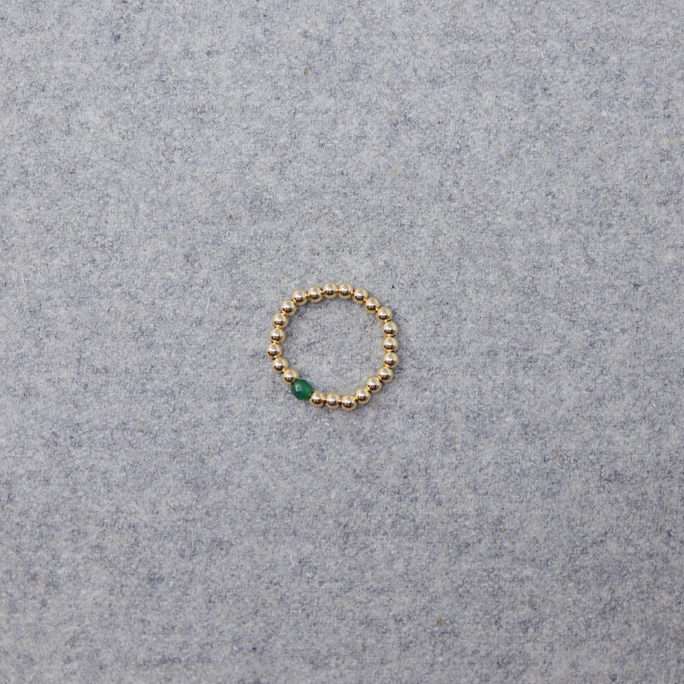 Ring vergoldete Perlen mit Edelstein