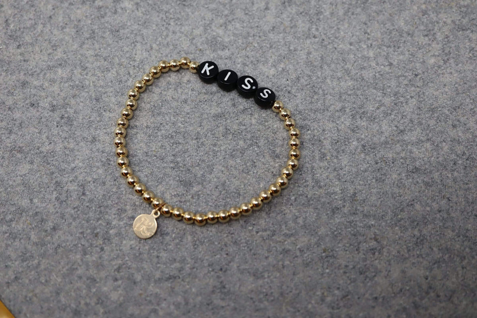 Initials Armband Perlen "Kiss"
