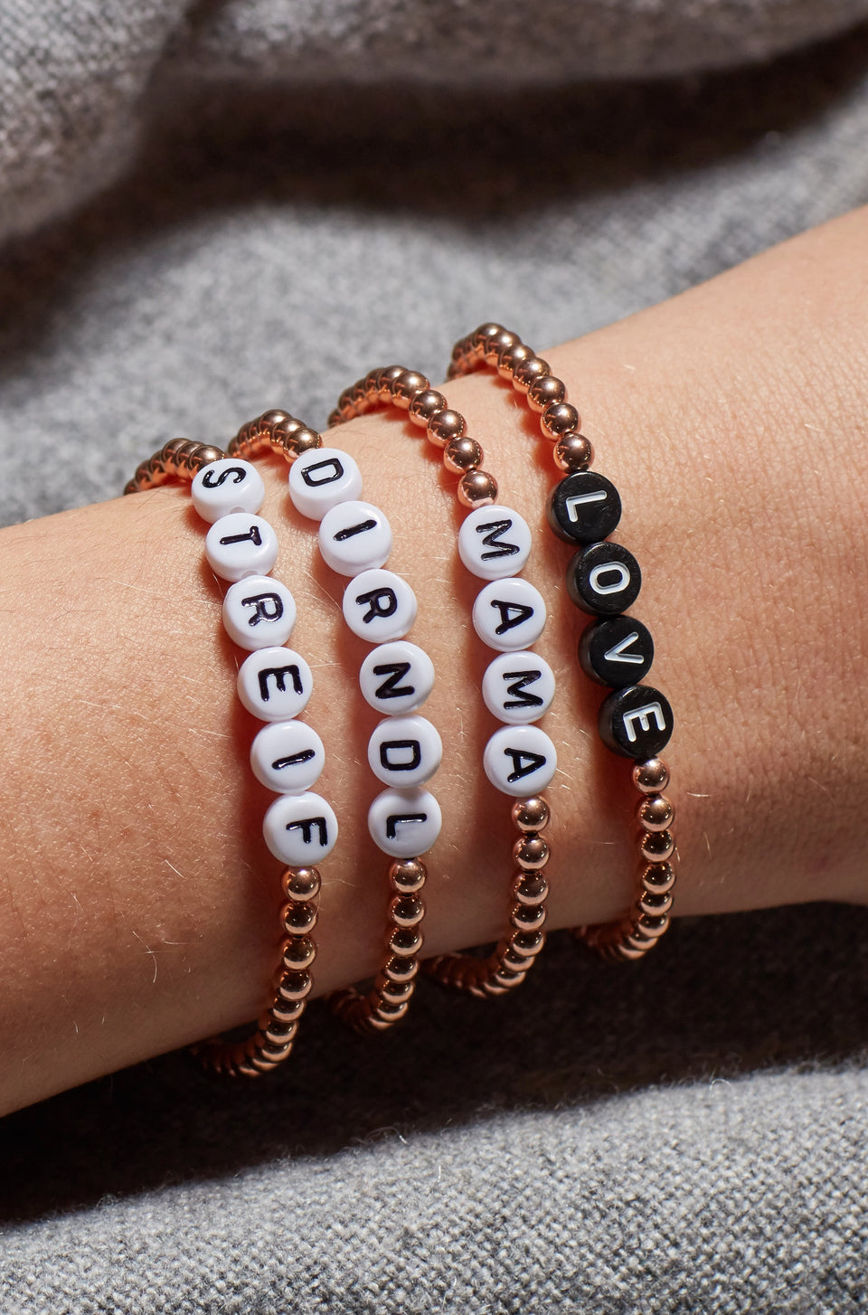 individualisierte Perlen "Initials Armbänder"